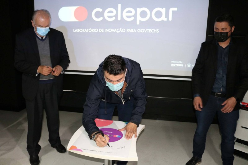 © CELEPAR