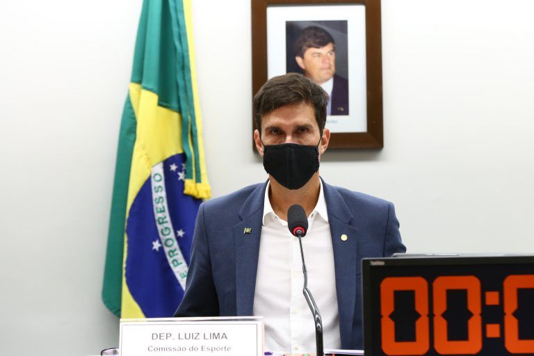 Luiz Lima afirma que medida protege a população mais carente - (Foto: Cleia Viana/Câmara dos Deputados)
