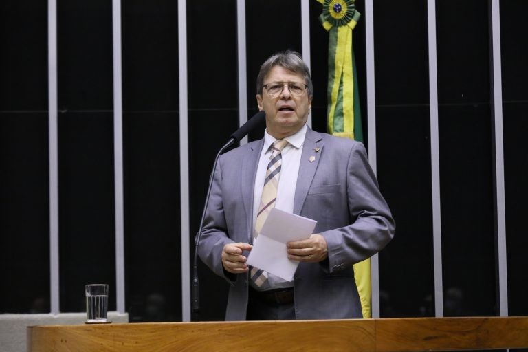 Bibo Nunes quer ampliar o acesso a esse tipo de tratamento - (Foto: Cleia Viana/Câmara dos Deputados)