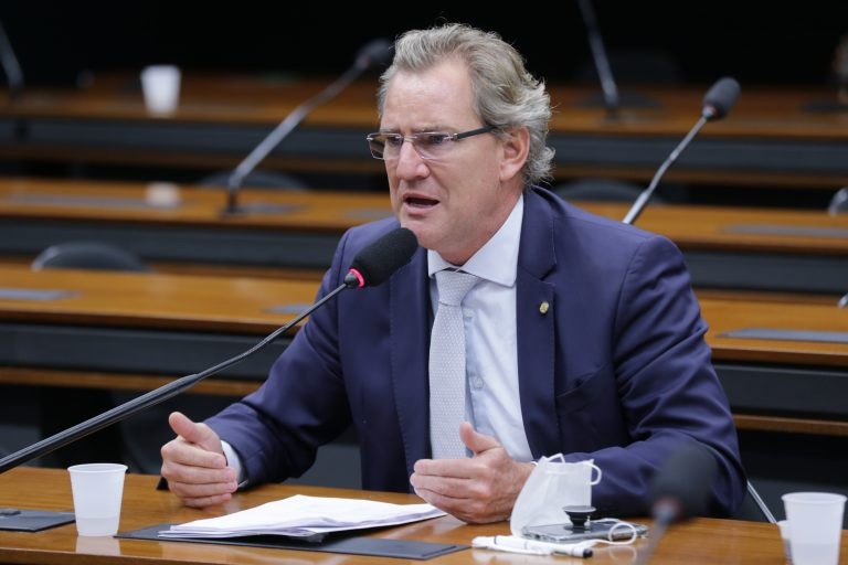 Alexis Fonteyne: tema é mais pertinente a uma reforma tributária - (Foto: Gustavo Sales/Câmara dos Deputados)