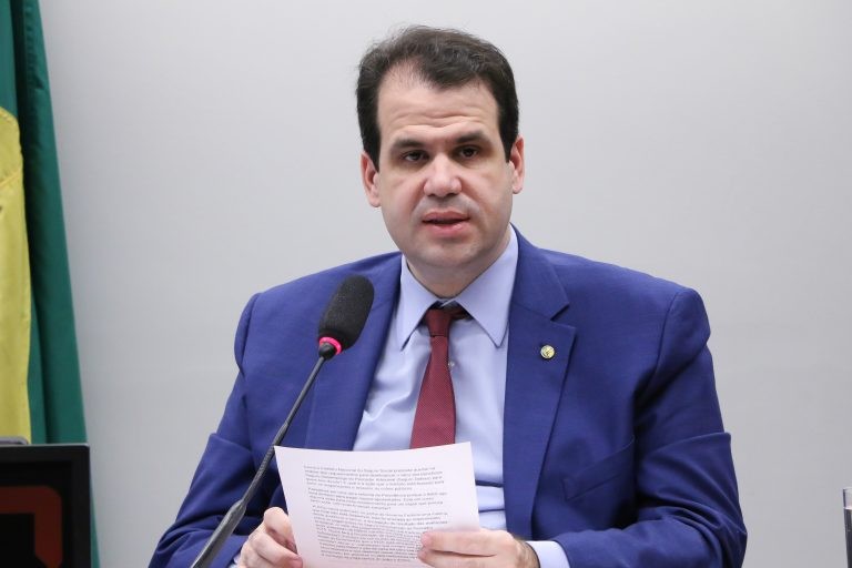 Aureo Ribeiro: ação na Justiça pode beneficiar a Funcef - (Foto: -Wesley Amaral/Câmara dos Deputados)