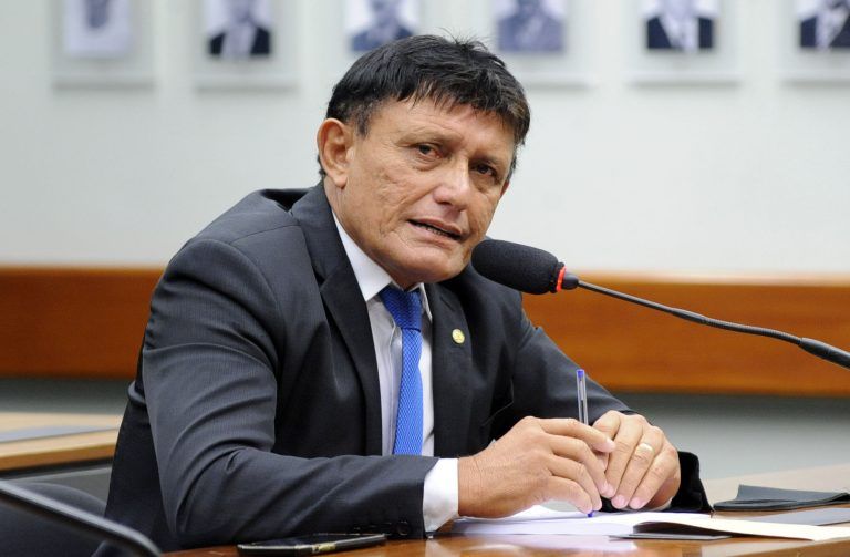Deputado Delegado Éder Mauro, que apresentou relatório pedindo a rejeição da proposta - (Foto: Gustavo Sales/Câmara dos Deputados)