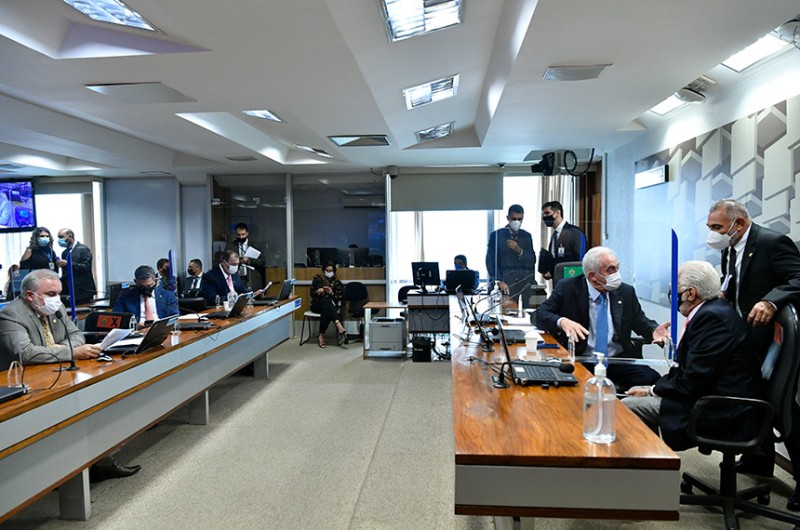 Autorizações para empréstimos foram aprovados na reunião da CAE nesta terça - Geraldo Magela/Agência Senado