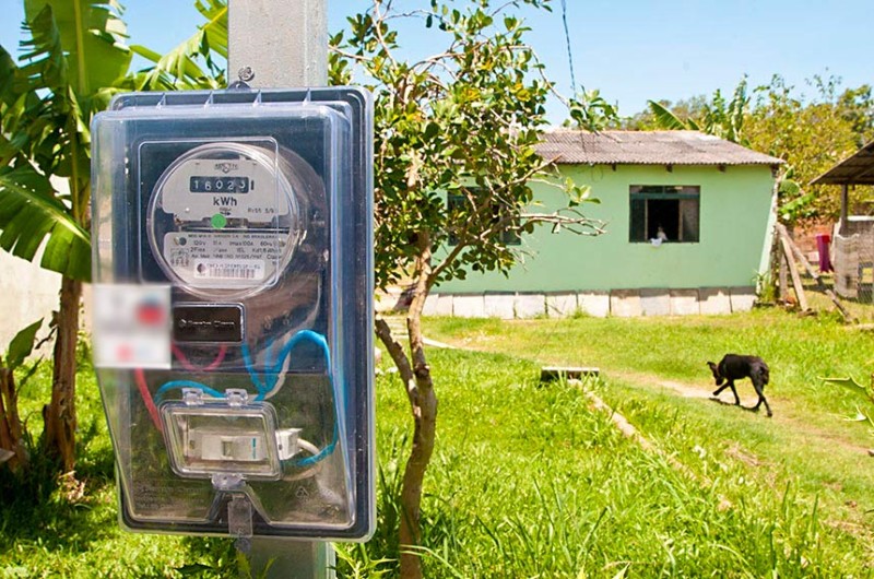 As perdas não técnicas são provocadas por furtos de energia, erros de medição ou faturamento ou por unidades consumidoras sem equipamento de medição - Fernando C. Vieira/Grupo CEEE