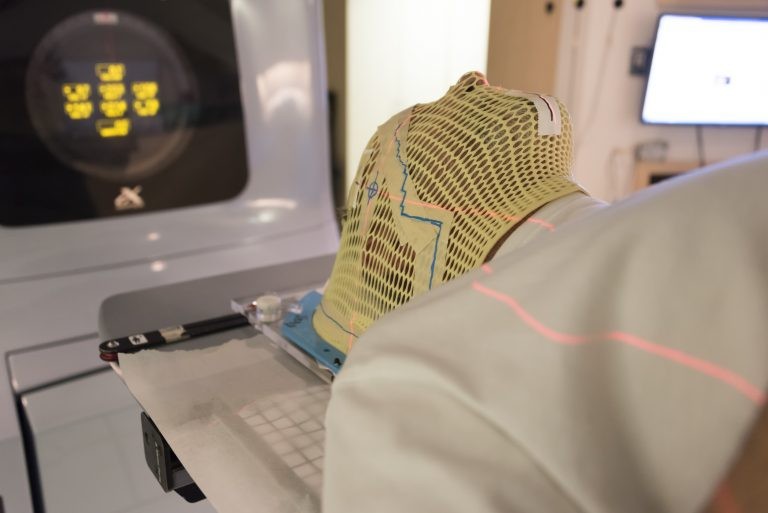 Empresas privadas só podem produzir radiofármacos de curta duração - (Foto: Depositphotos)