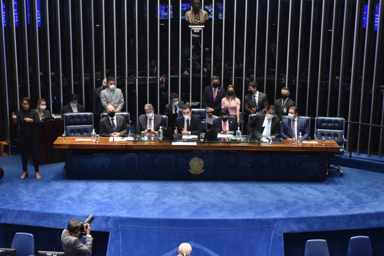 Sessão solene do Congresso Nacional para promulgação da PEC - (Foto: Zeca Ribeiro/Câmara dos Deputados)