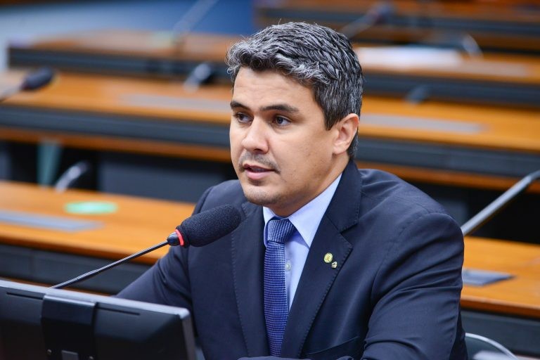 Diego Garcia, relator do projeto de lei na CCJ - (Foto: Billy Boss/Câmara dos Deputados)
